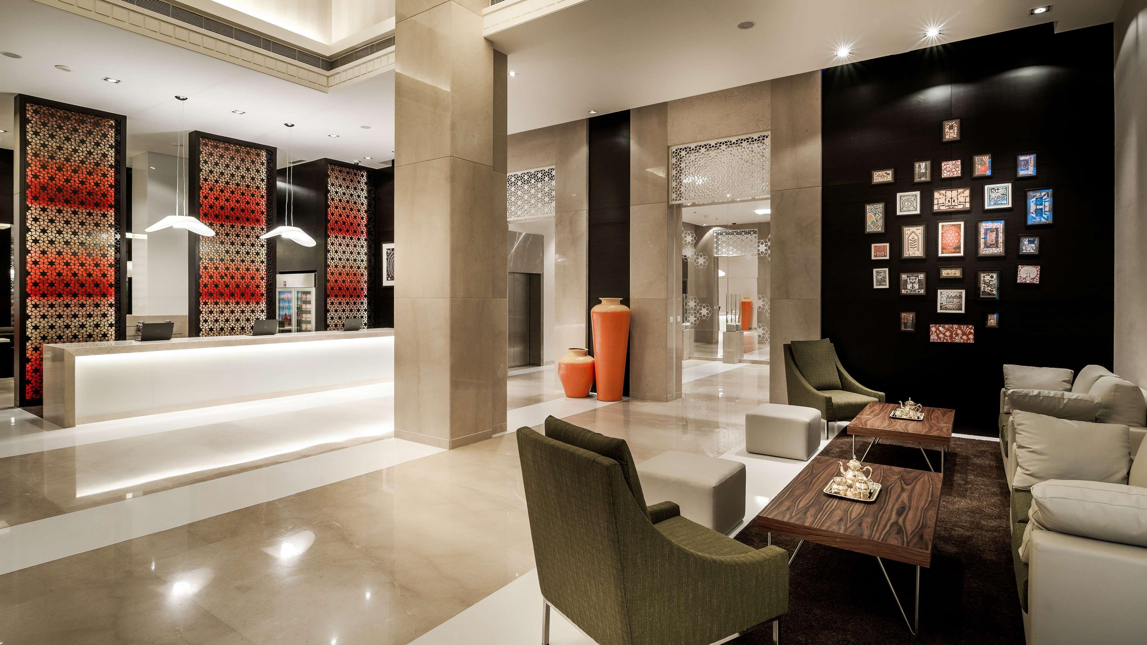 Hyatt Place Gurgaon Udyog Vihar Exteriör bild Lobby