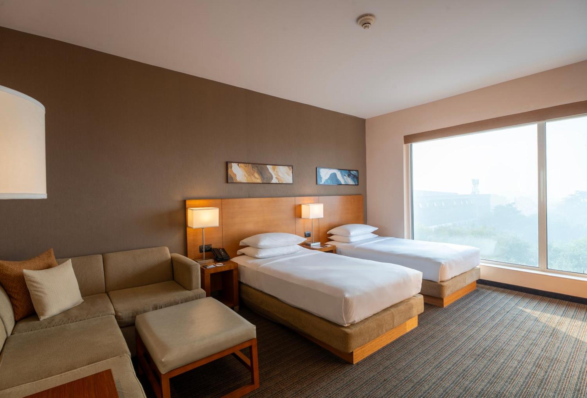 Hyatt Place Gurgaon Udyog Vihar Exteriör bild Deluxe Room